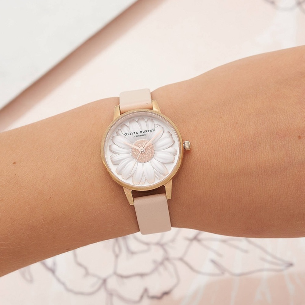 Olivia Burton 3D Daisy Watch Women's Pink and Gold Watch Leather